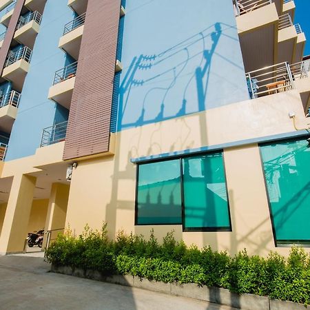 Aim House Hotel Patong Exterior photo